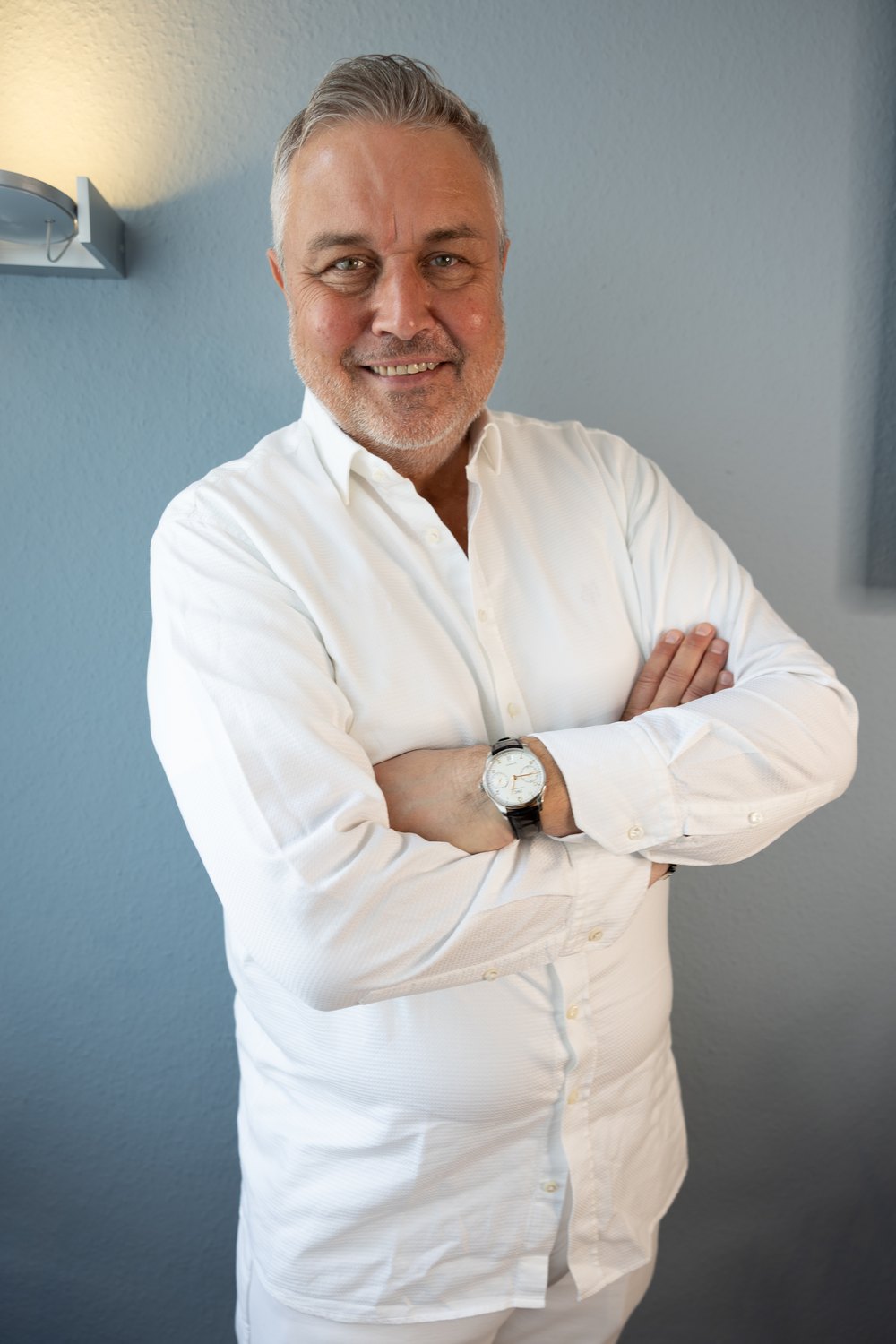 Konrad Witkowski, Zahnarzt und Inhaber der Zahnarztpraxis in Hamburg-Wilhelmsburg
